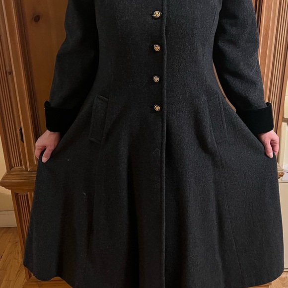 Wool dark grey coat with pockets and gold buttons. - Picture 2 of 9